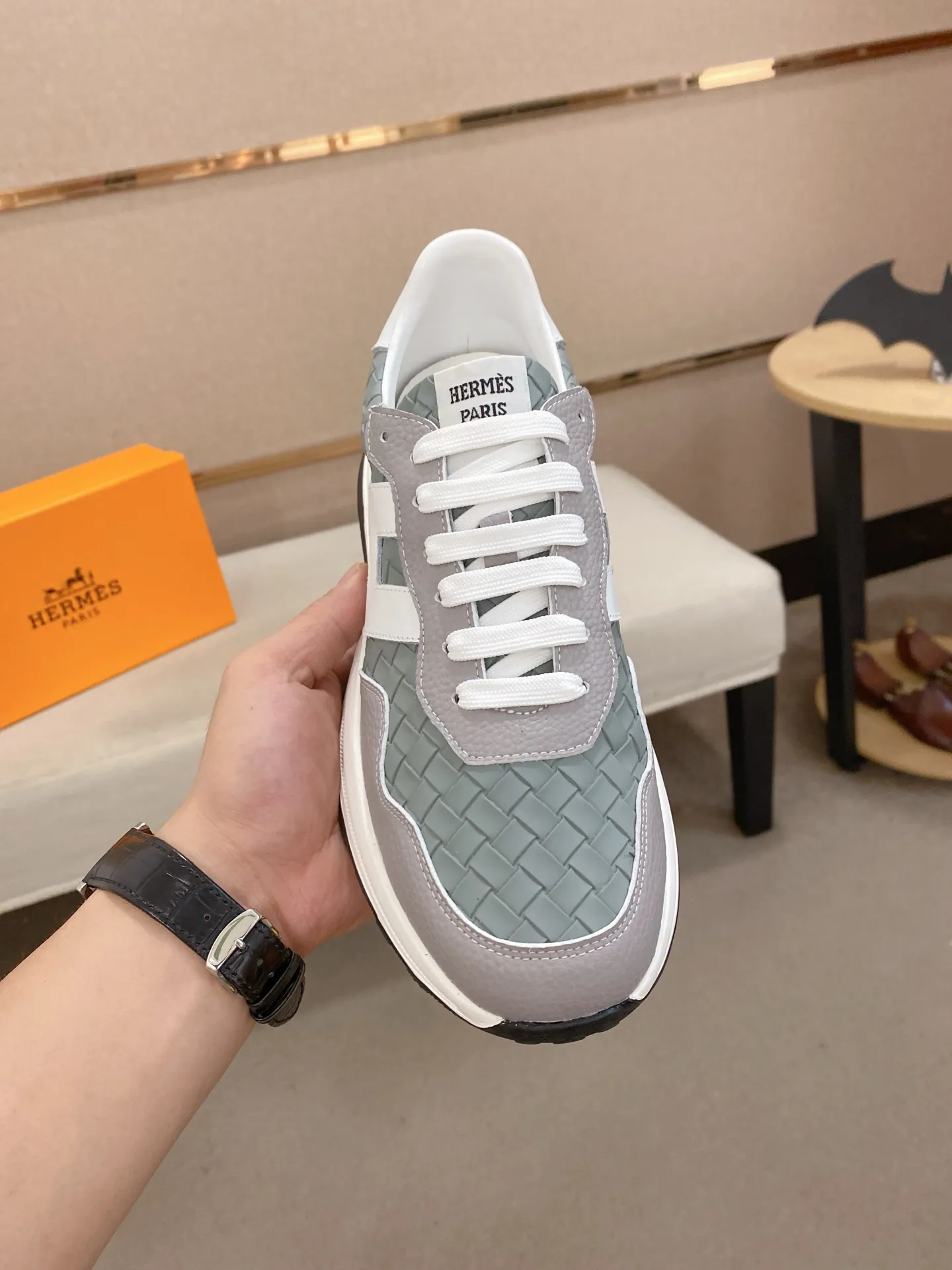 Men's clothing and shoes💰: 400💰《HERMES》【Original order·Version】Hermès; top 🔝purchasing agent🔍🔍men's latest 🇺🇸 counter sales simultaneously, imported from Italy original ▲▲cowhide ▲▲ (highlighting the high End, Nobility, Grade) Exquisite workmanship (Imported water-dyed sheepskin lining from Italy) Sole: Original sole provided by the original factory, ⚠️Exclusive double-layer activity, TPR, molded outsole; super comfortable Code number: 38-44